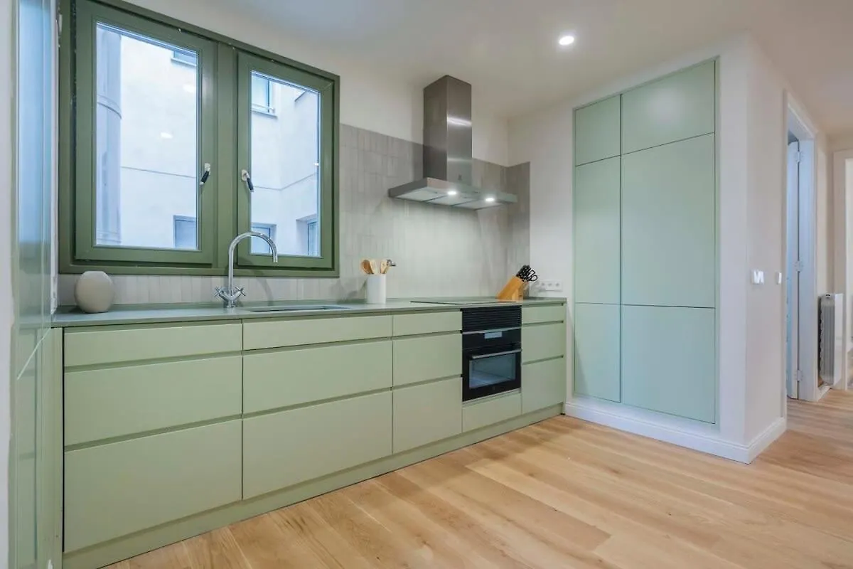 Amazing 5 Bedrooms 5 Bathrooms By Plaza Catalunya Barcelona
