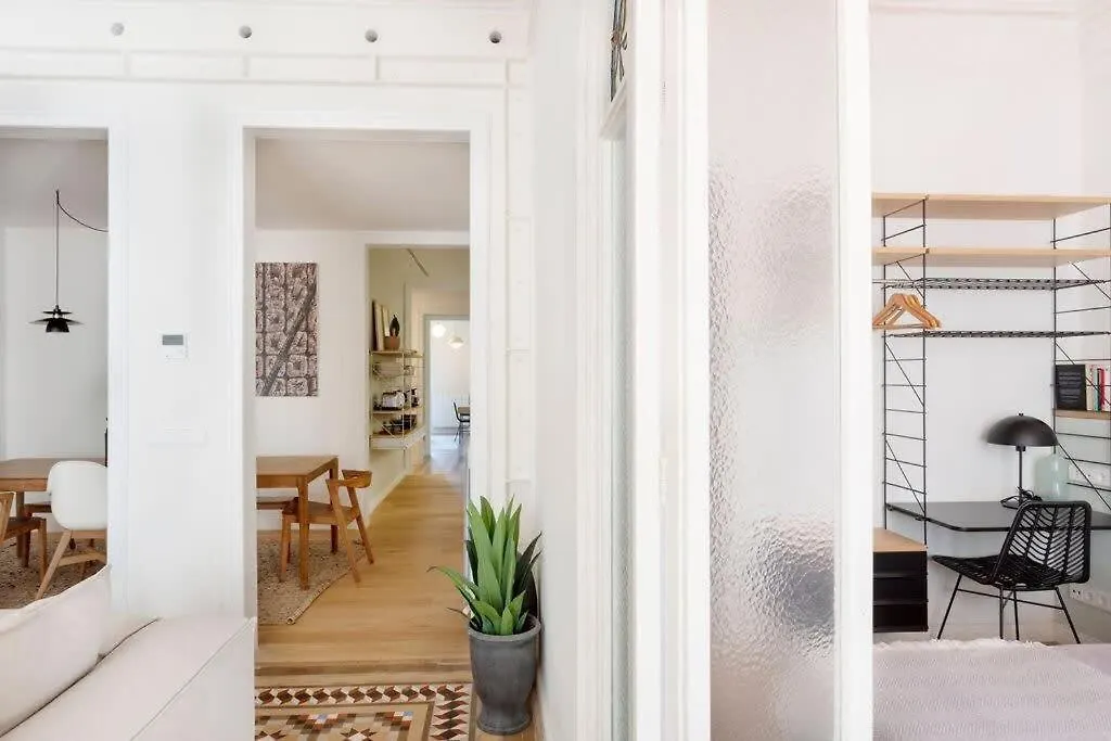 Amazing 5 Bedrooms 5 Bathrooms By Plaza Catalunya Barcelona