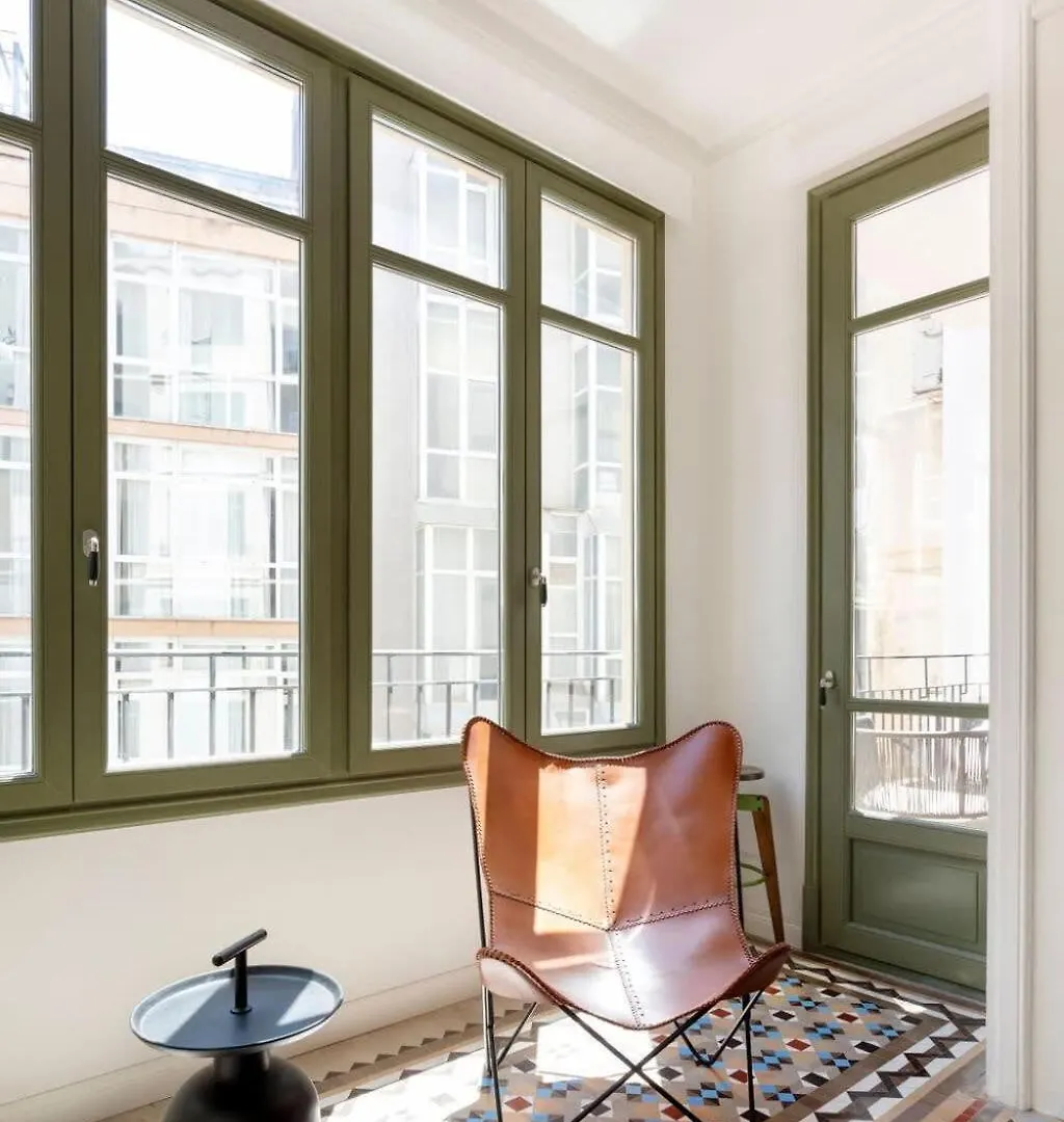 Amazing 5 Bedrooms 5 Bathrooms By Plaza Catalunya Barcelona 0*,  Španělsko