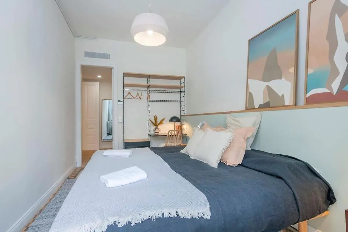 Amazing 5 Bedrooms 5 Bathrooms By Plaza Catalunya Barcelona