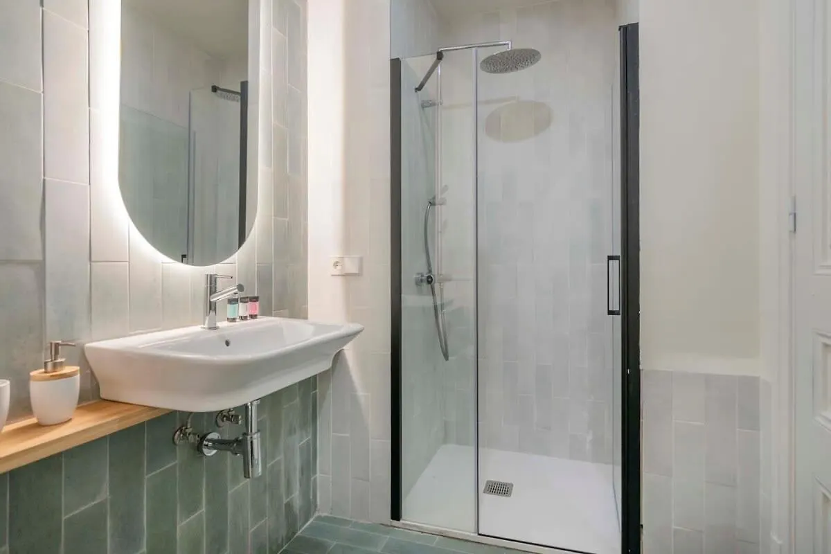 Amazing 5 Bedrooms 5 Bathrooms By Plaza Catalunya Barcelona 0*,  Španělsko