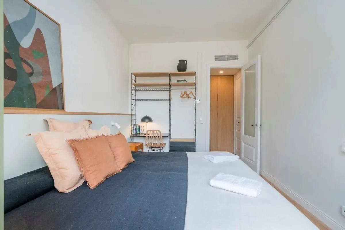 Amazing 5 Bedrooms 5 Bathrooms By Plaza Catalunya Barcelona